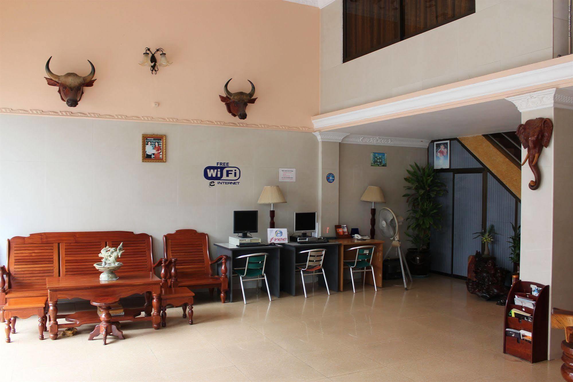 Lucky 1 Guesthouse Phnom Penh Luaran gambar
