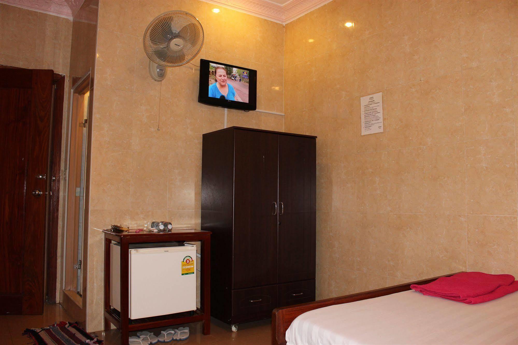Lucky 1 Guesthouse Phnom Penh Luaran gambar
